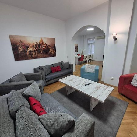 Authentic Belgrade Centre Apartment #4 - Budget エクステリア 写真