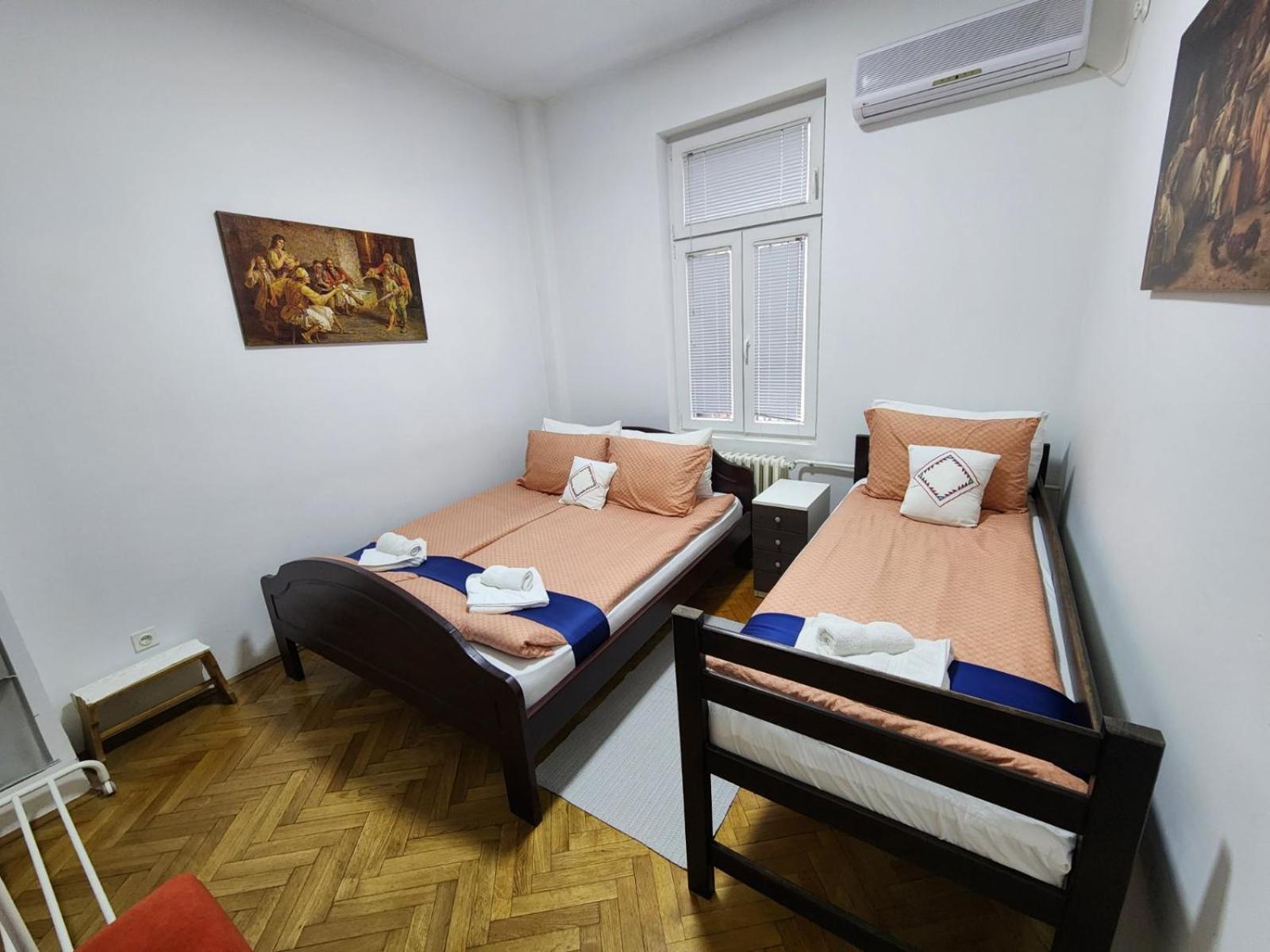 Authentic Belgrade Centre Apartment #4 - Budget エクステリア 写真